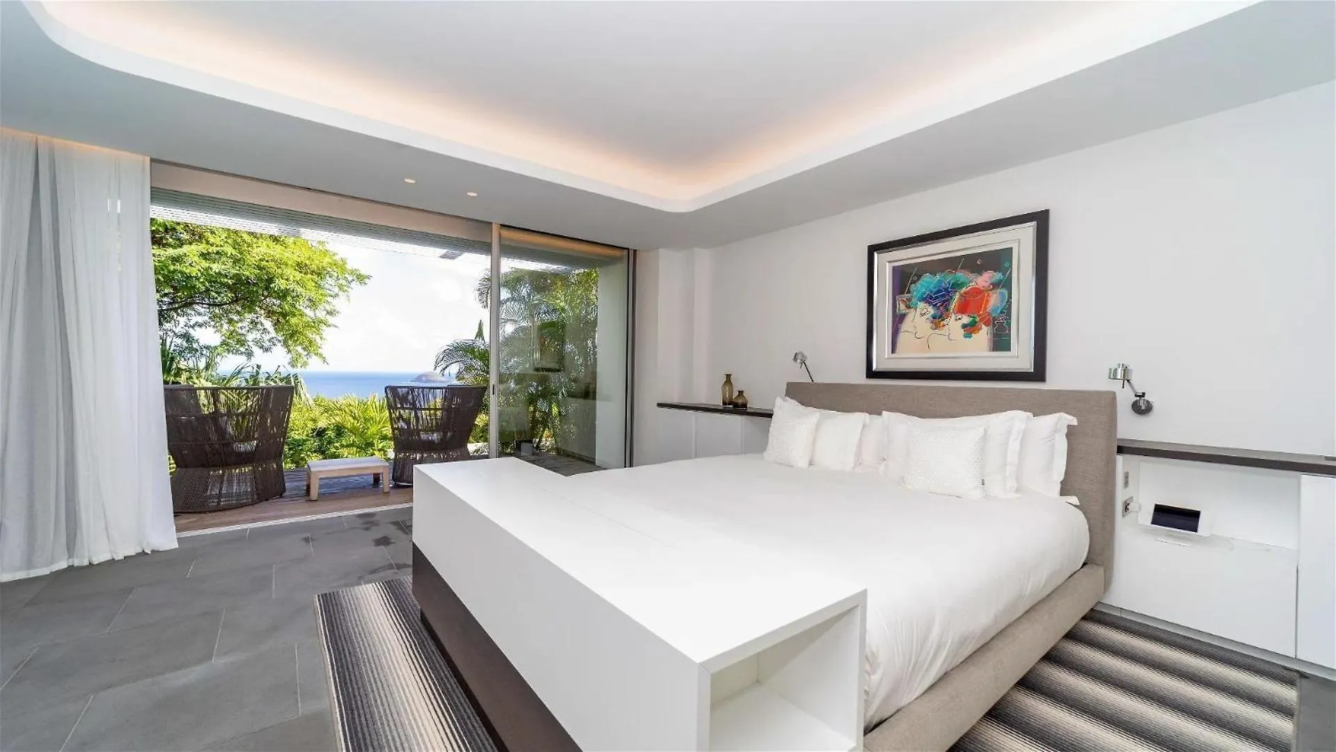 Luxurious Oceanfront Villa In Anse Des Cayes St. Barthelemy